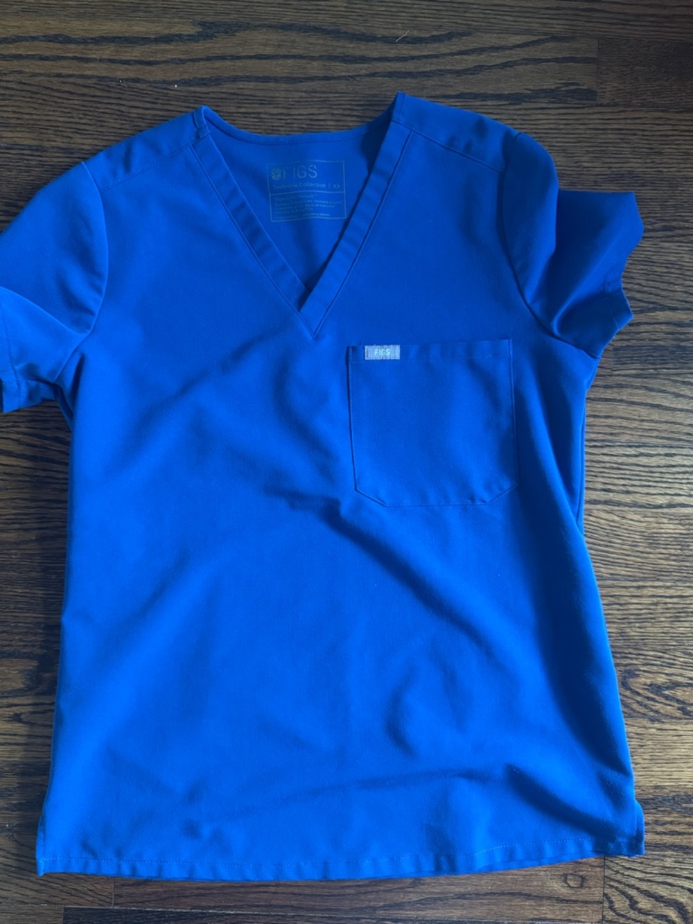 Figs Scrub Top